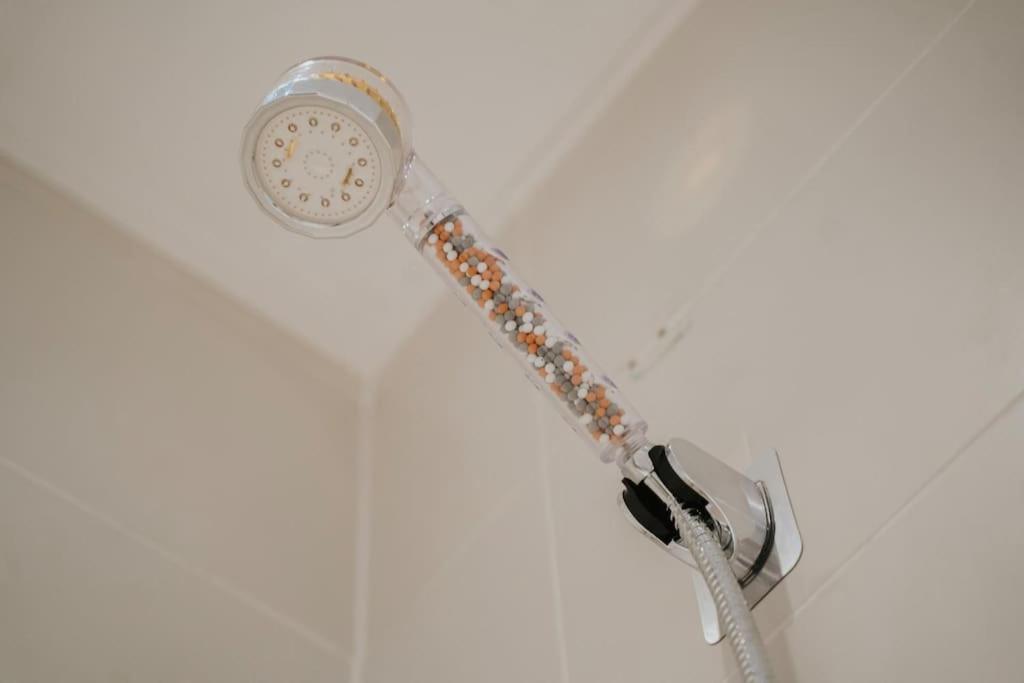 Linen Cottage- Parking, Leds, 4K Tvs, 5G Wifi And More! Bath Bagian luar foto